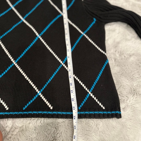 Liz Claiborne Black and Blue Argyle Women's Sweater - Picture 6 of 7